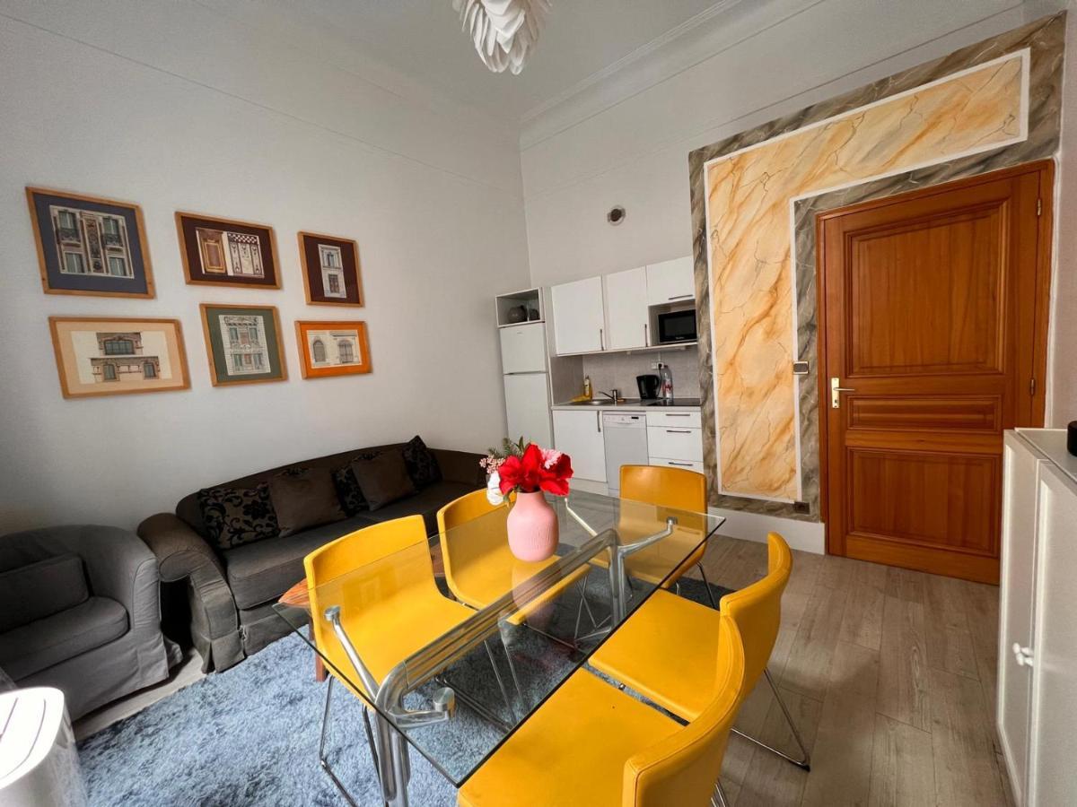 Luxury Apartment Champs-Elysees - Hala Paris Exterior foto